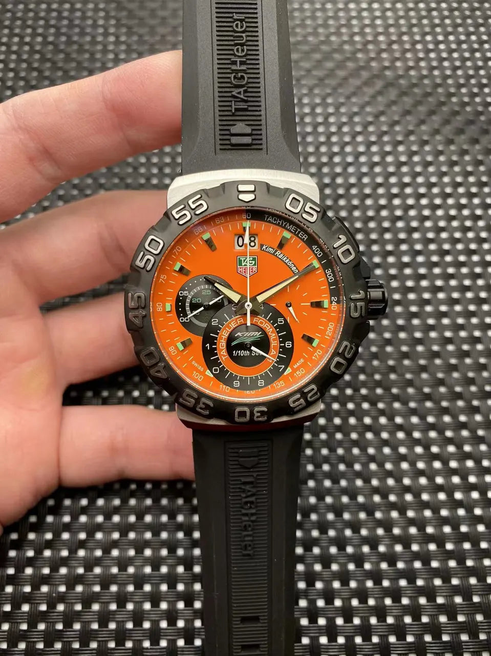 formula TAG Heuer Orange Dial - Hình 2